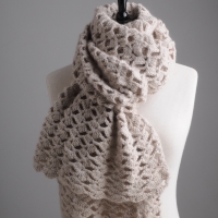 Mrs Moon simple lacy crochet scarf
